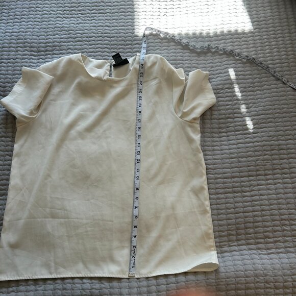 Notations Women’s Blouse Top Creamy White Size L Soft Staple Workwear Versatile - Picture 11 of 12